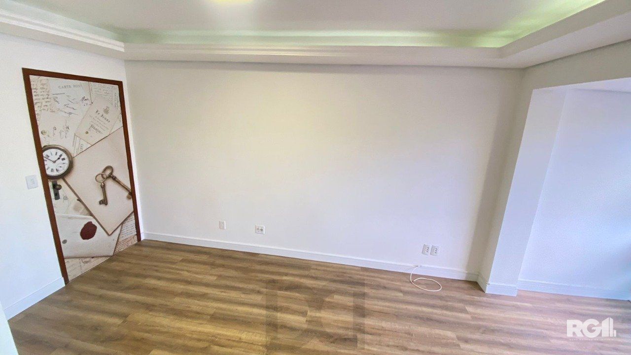 Apartamento 1 Dormitório com Garagem e Elevador no Bairro Santana — foto 5