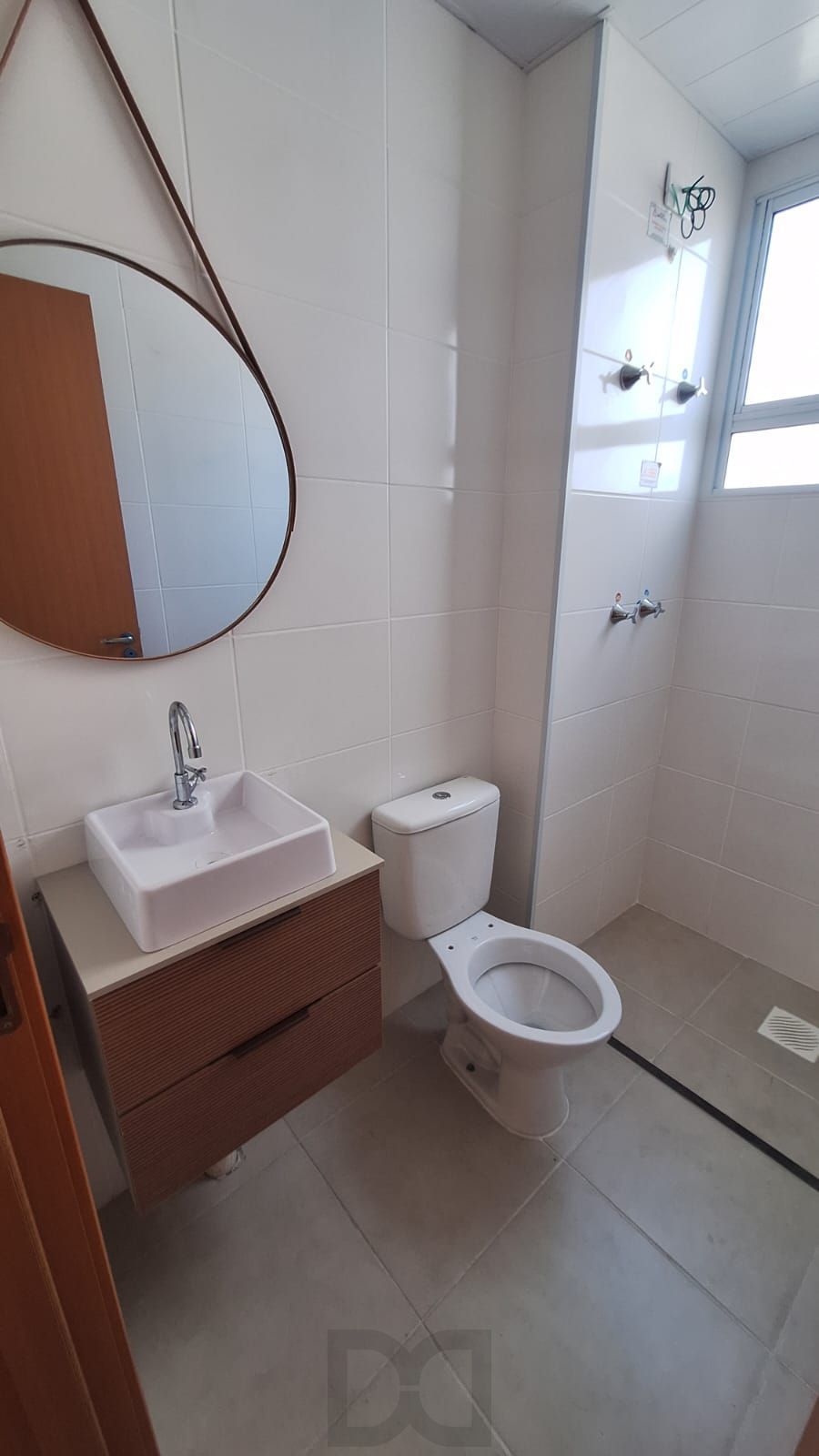 Apartamento NOVO Semi Mobiliado 2 dormitórios  1 vaga — foto 11