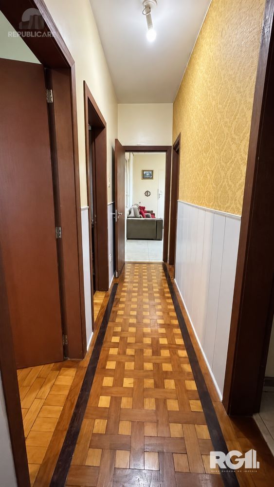 corredor-piso-madeira
