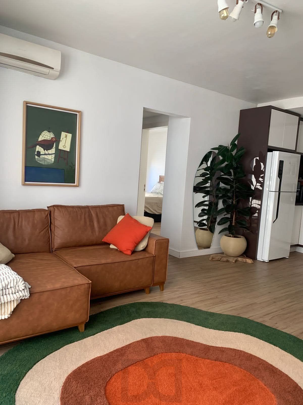 APARTAMENTO DE 2DORMITÓRIOS COM VAGA DE GARAGEM, EM PRÉDIO COM EXCELENTE PADRÃO CONSTRUTIVO. — foto 4