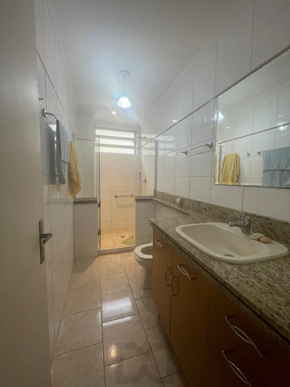 Amplo Apartamento 2 dormitórios com vaga! — foto 6