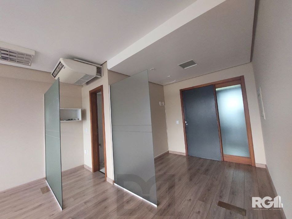Conjunto Comercial com Portaria 24 Horas e Auditório — foto 2