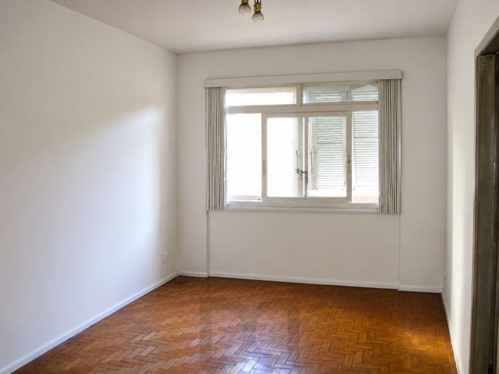 sala-ampla-piso-parquet