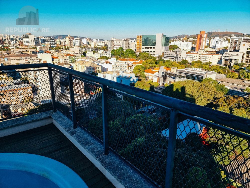 Cobertura de 3 Dormitórios com Suíte e Terraço em Porto Alegre — foto 12