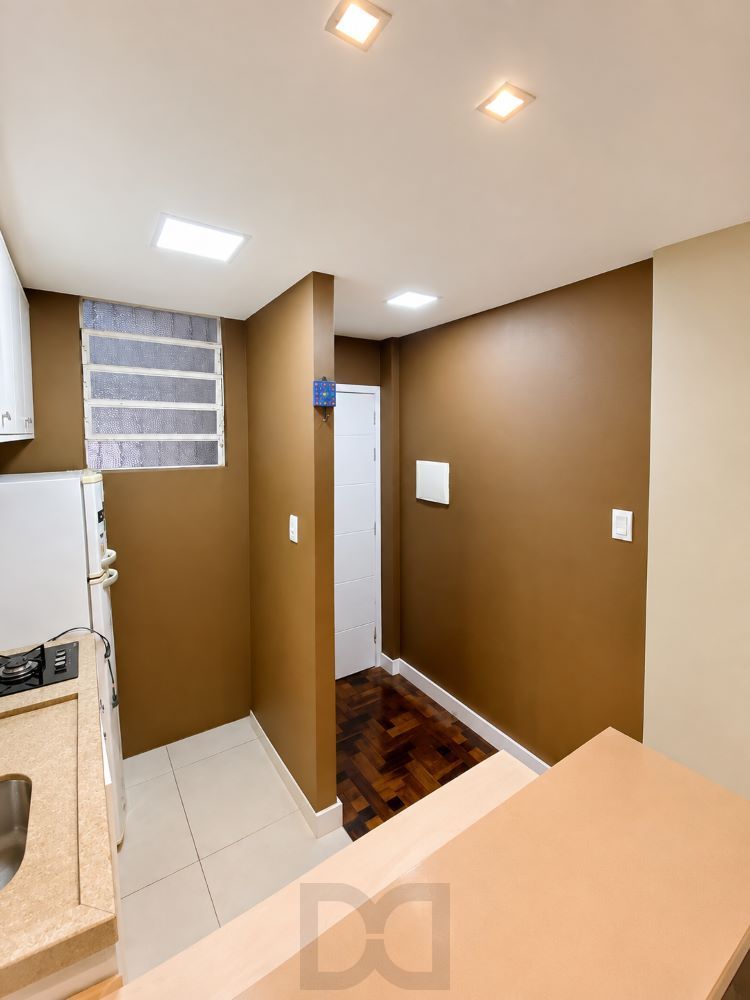 DESOCUPADO APARTAMENTO MOBILIADO COM ELETROS - APTO FUNDOS - SILENCIOSO CÓD. RP 390475 — foto 13