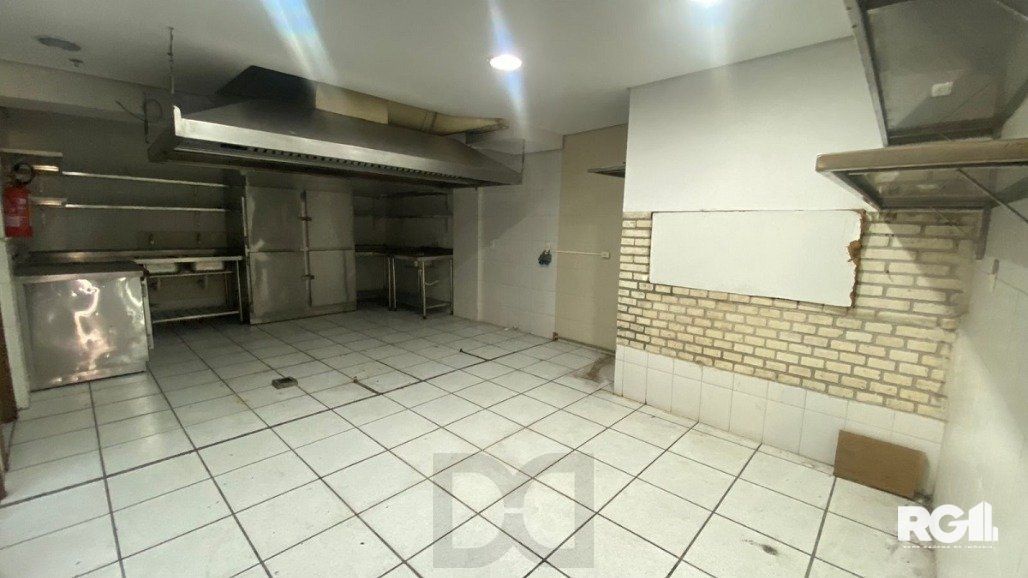 AMPLA CASA COMERCIAL, PONTO EXCLUSIVO NA OSCAR PEREIRA — foto 28