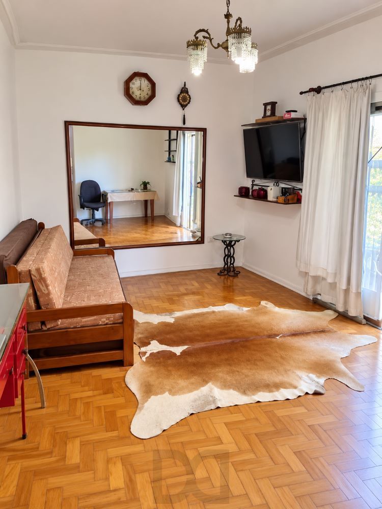 apartamento-sala-amplo-piso-parquet