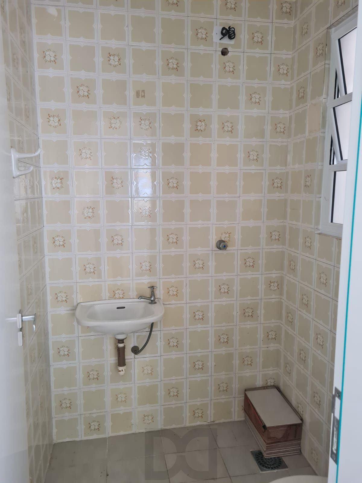 apartamento-banheiro-auxiliar
