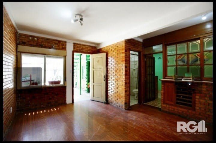 CASA 3 DORMITORIOS NA ASSIS BRASIL — foto 6