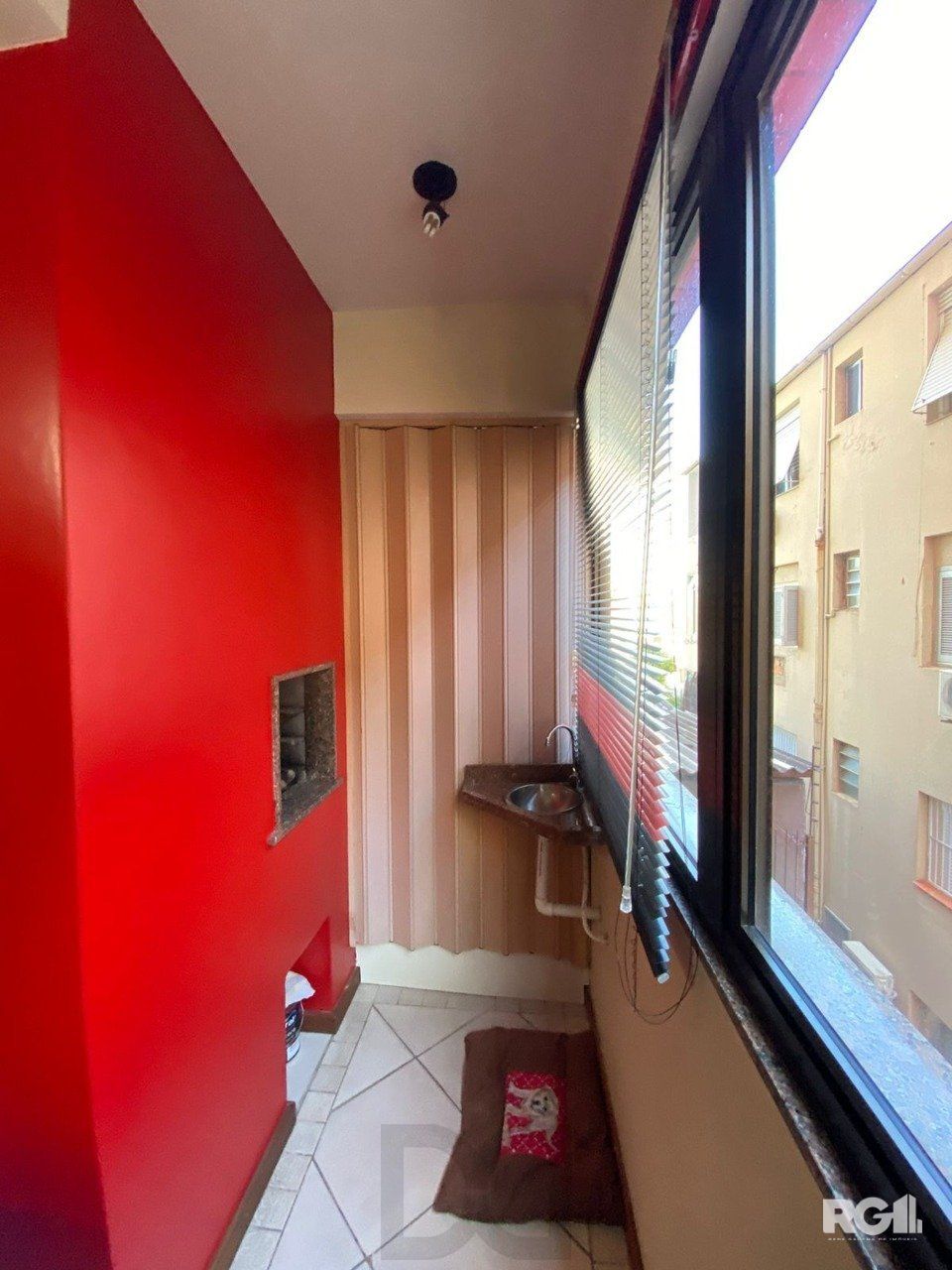 Apartamento de 3 dormitórios com uma vaga de garagem dupla — foto 5