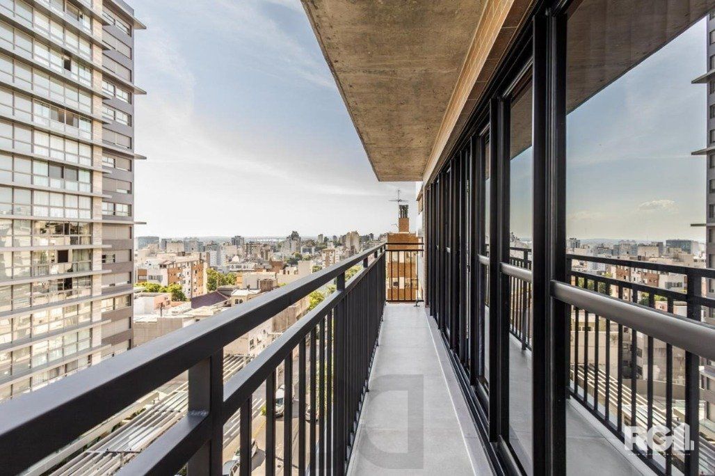 APTO DUPLEX DE 121M² COM 2 DORMITÓRIOS E 2 VAGAS - MONT SERRAT — foto 15