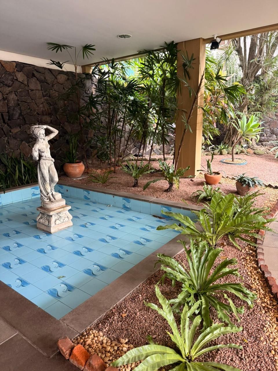 jardim-interno-condominio