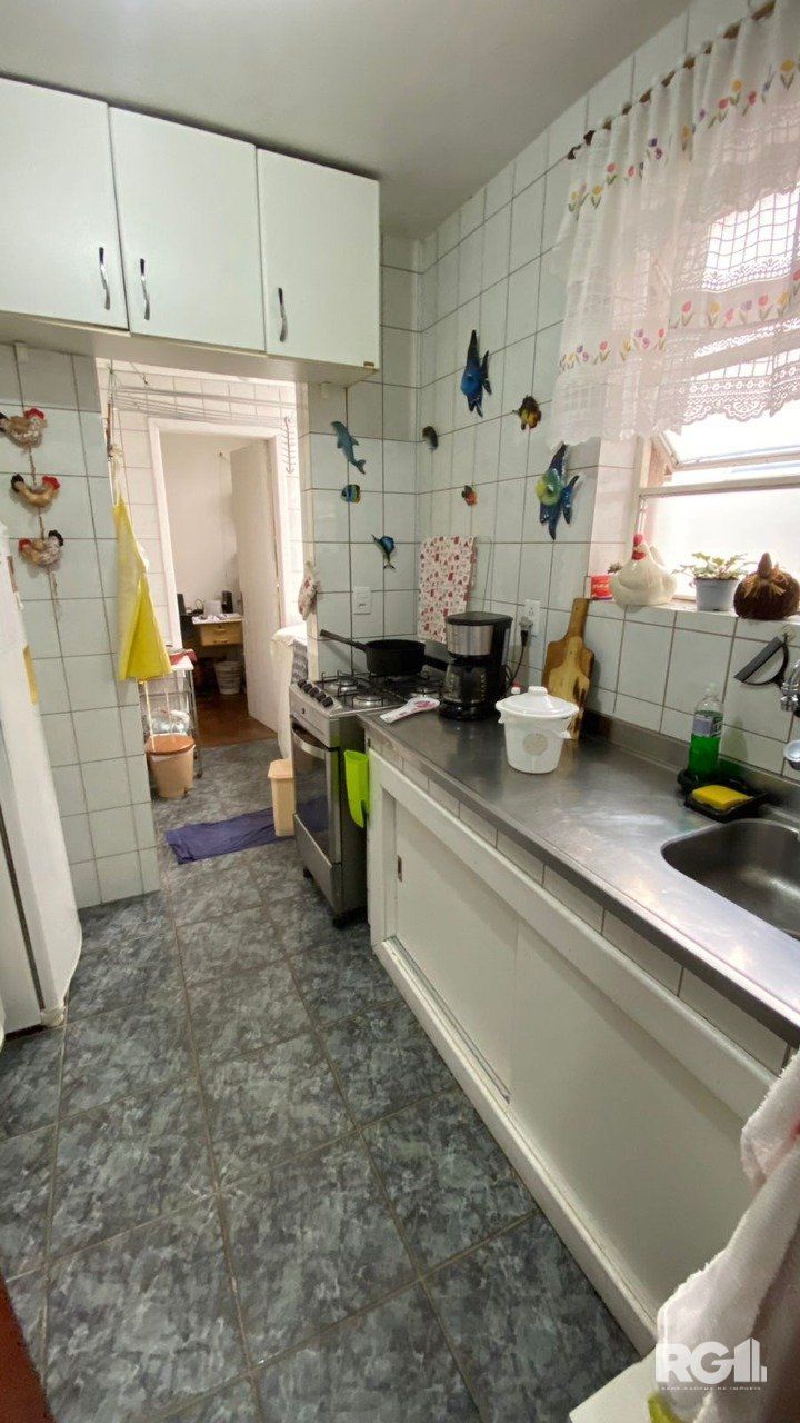 Apartamento à venda no Menino Deus, com 3 quartos (sendo 1 suíte), 3 banheiros, 1 vaga de garagem. — foto 7