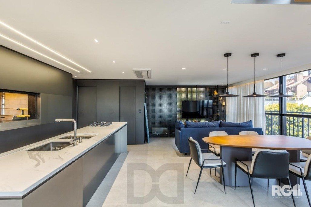 APTO DUPLEX DE 121M² COM 2 DORMITÓRIOS E 2 VAGAS - MONT SERRAT — foto 3