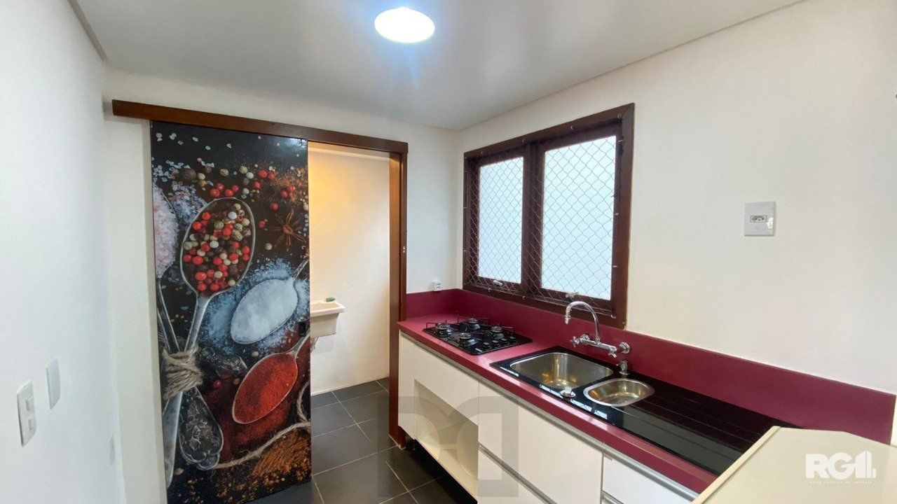 Apartamento 1 Dormitório com Garagem e Elevador no Bairro Santana — foto 13
