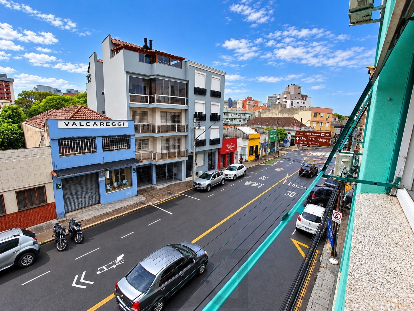 PREDIO-RESIDENCIAL