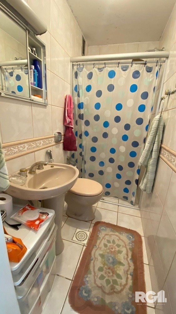 Apartamento à venda no Menino Deus, com 3 quartos (sendo 1 suíte), 3 banheiros, 1 vaga de garagem. — foto 12