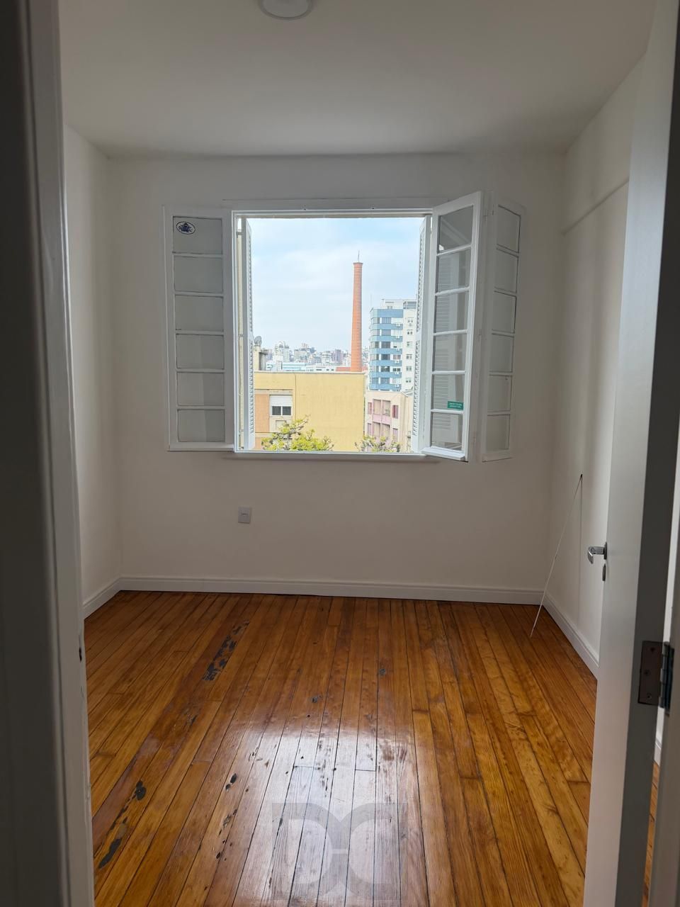 Apartamento de 3 quartos e 2 banheiros, desocupado e pronto para morar — foto 13