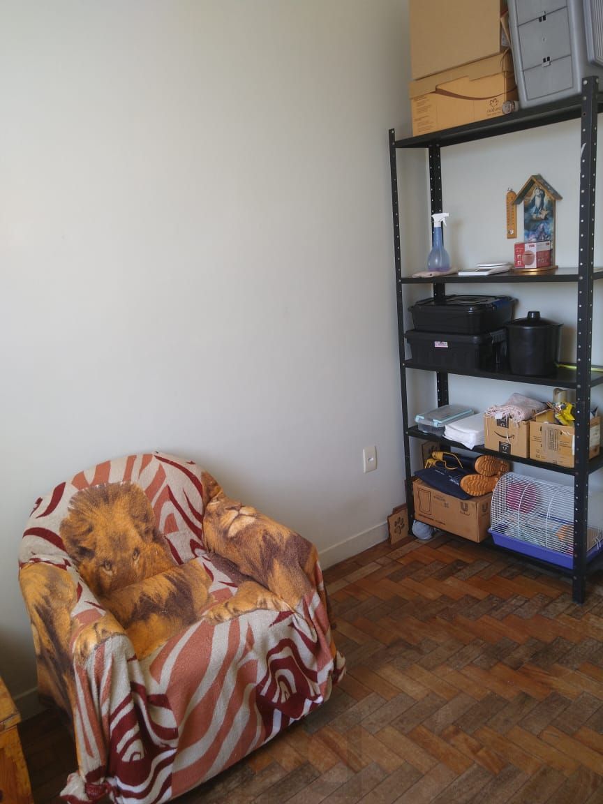 Excelente oportunidade para quem busca conforto, espaço e localização privilegiada em uma das regiões mais valorizadas de Porto Alegre. — foto 2