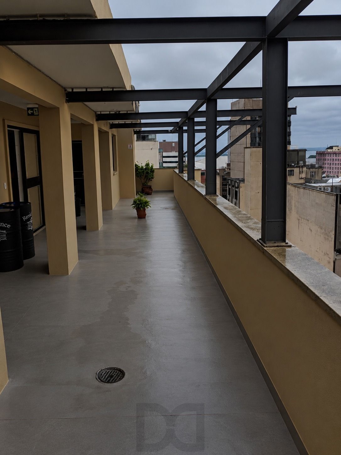 TERRAÇO