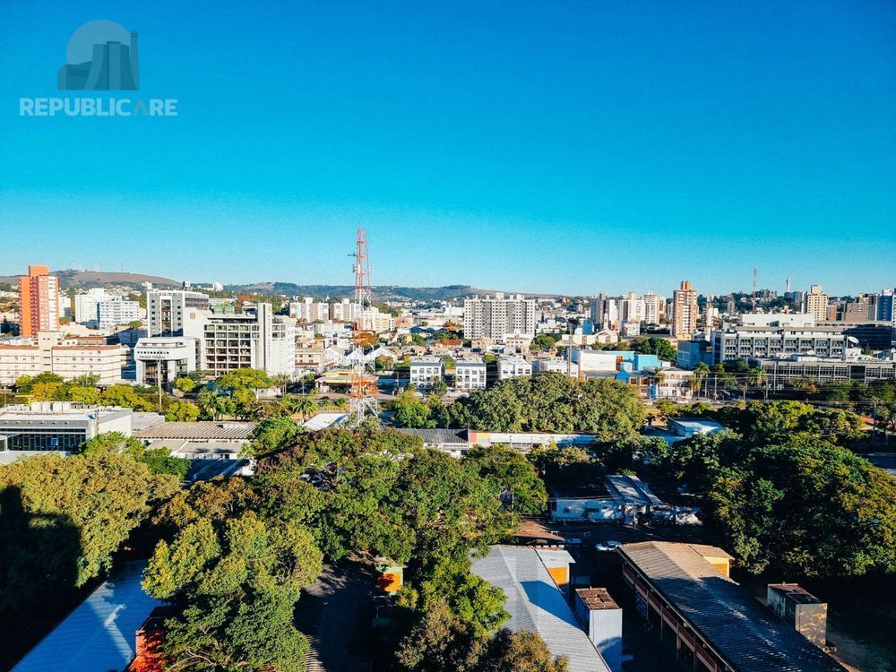 Cobertura de 3 Dormitórios com Suíte e Terraço em Porto Alegre — foto 24