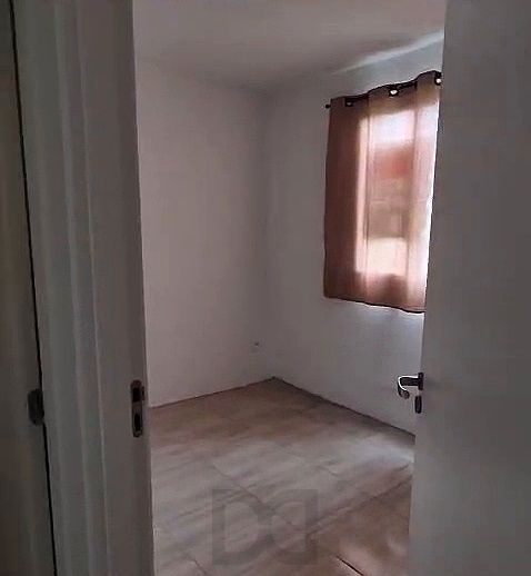 Apartamento de 2 dormitórios com garagem desocupado. — foto 8