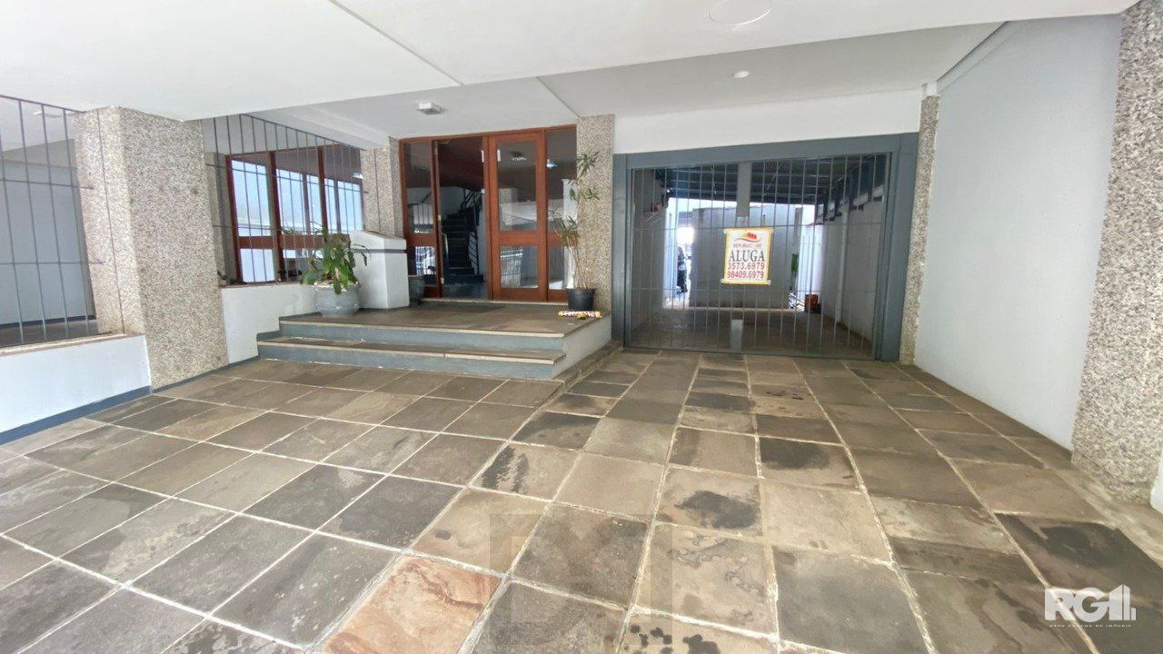 Apartamento 1 Dormitório com Garagem e Elevador no Bairro Santana — foto 22