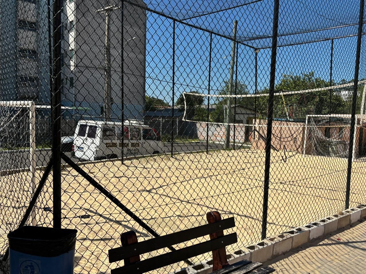 QUADRA-ESPORTIVA
