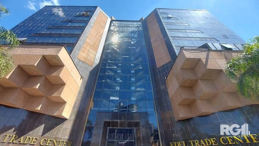 Conjunto Comercial com Portaria 24 Horas e Auditório — foto 1