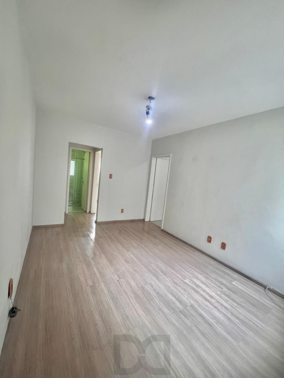 Living Laminado.
