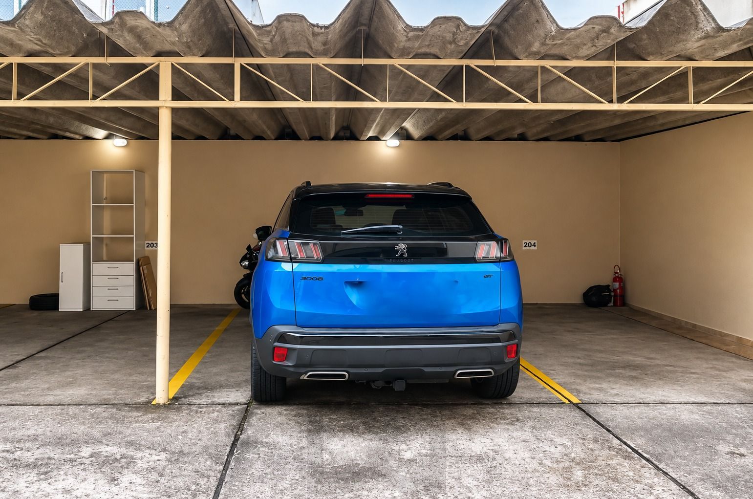 GARAGEM