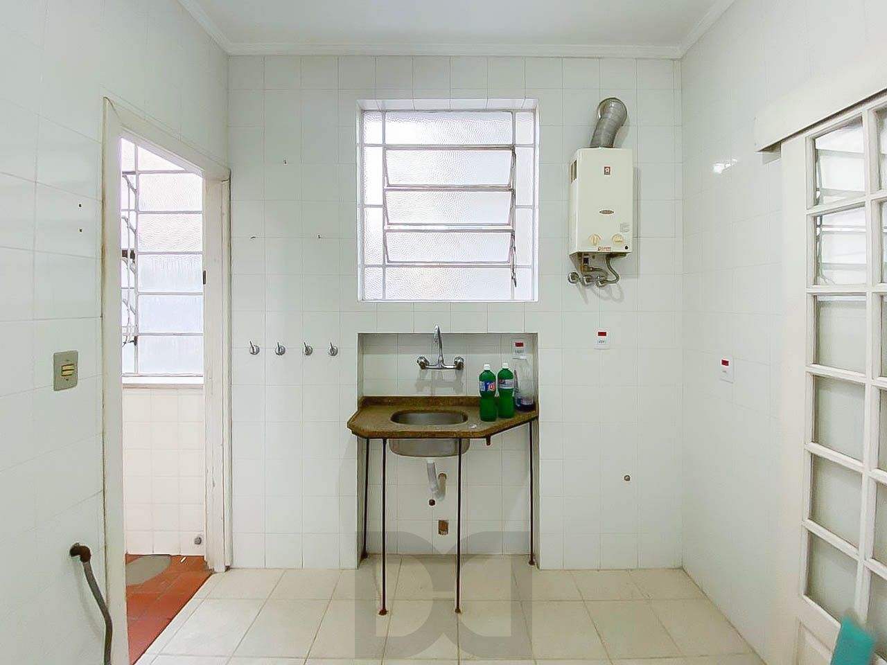 Apartamento amplo de 3 dormitórios, ensolarado, com portaria 24h próximo à UFRGS — foto 21