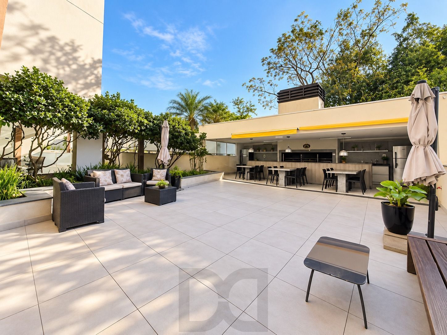 CHURRASQUEIRA-CONDOMINIO