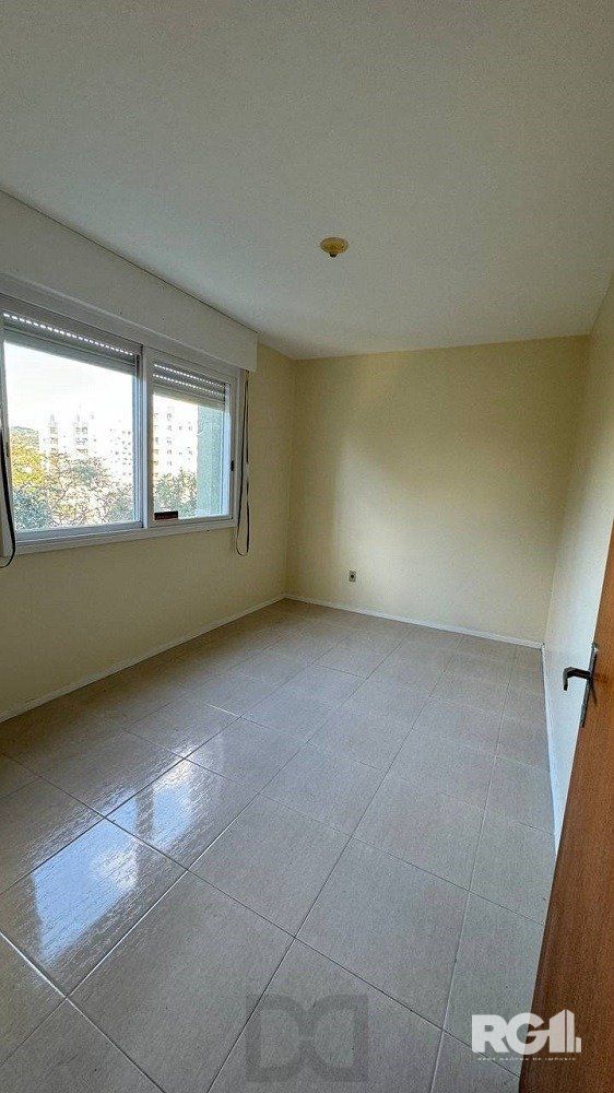 Apartamento 3 dormitórios de frente - 1 vaga garagem - ed. com elevador. — foto 9