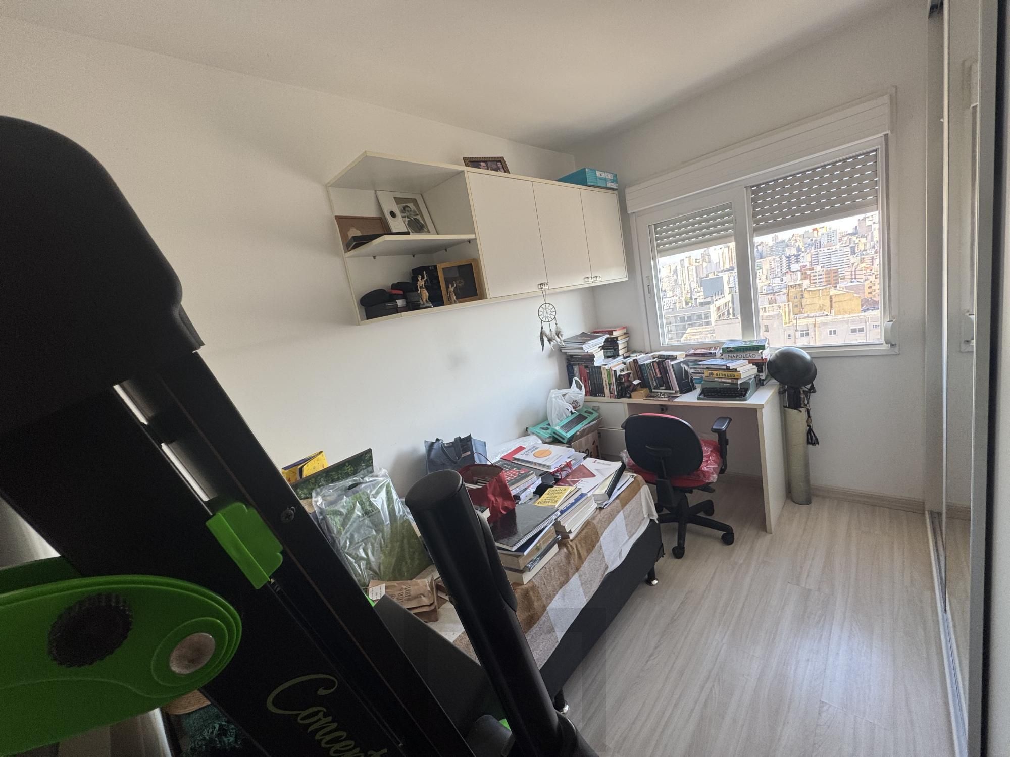 Oportunidade Imperdível! Apartamento de 2 Quartos e garagem na Cidade Baixa, Porto Alegre! — foto 13