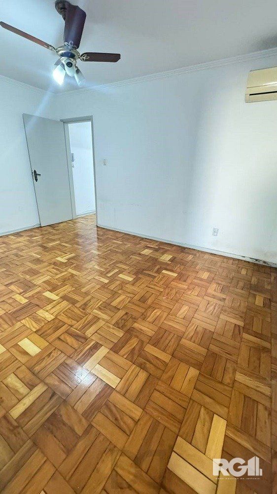 APARTAMENTO DE 3 DORMITÓRIOS COM VAGA DE GARAGEM NO CENTRO HISTÓRICO. — foto 22