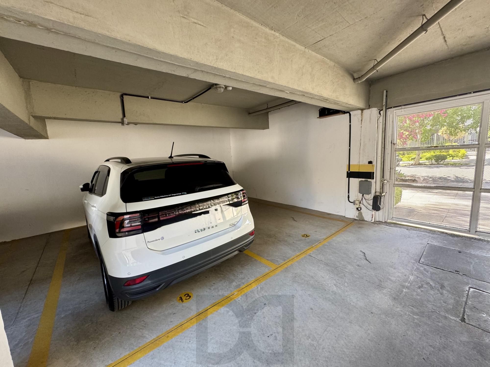 Apartamento de 3 dormitórios, suite, garagem - Menino Deus — foto 38