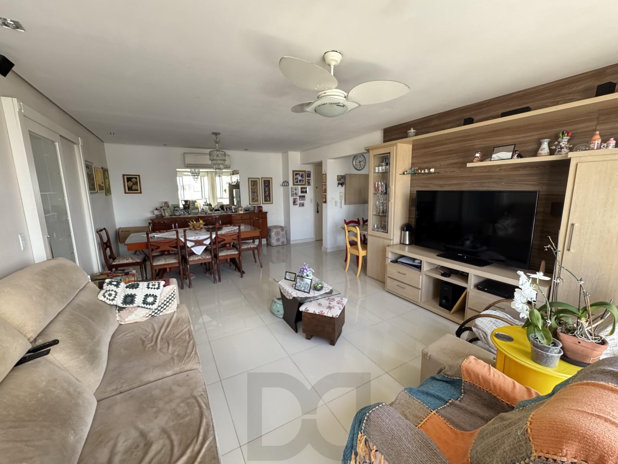 Apartamento de 3 dormitórios, suite, garagem - Menino Deus — foto 17