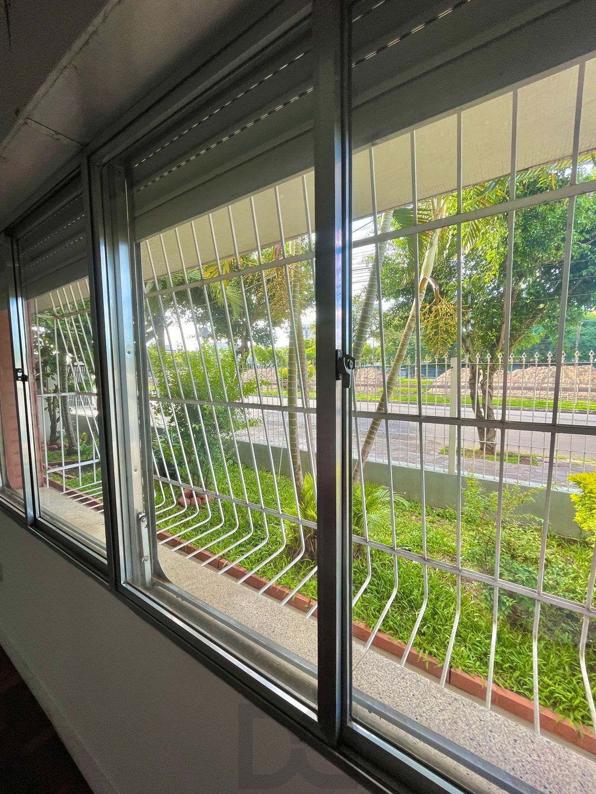 apartamento-dormitório-janela-grande