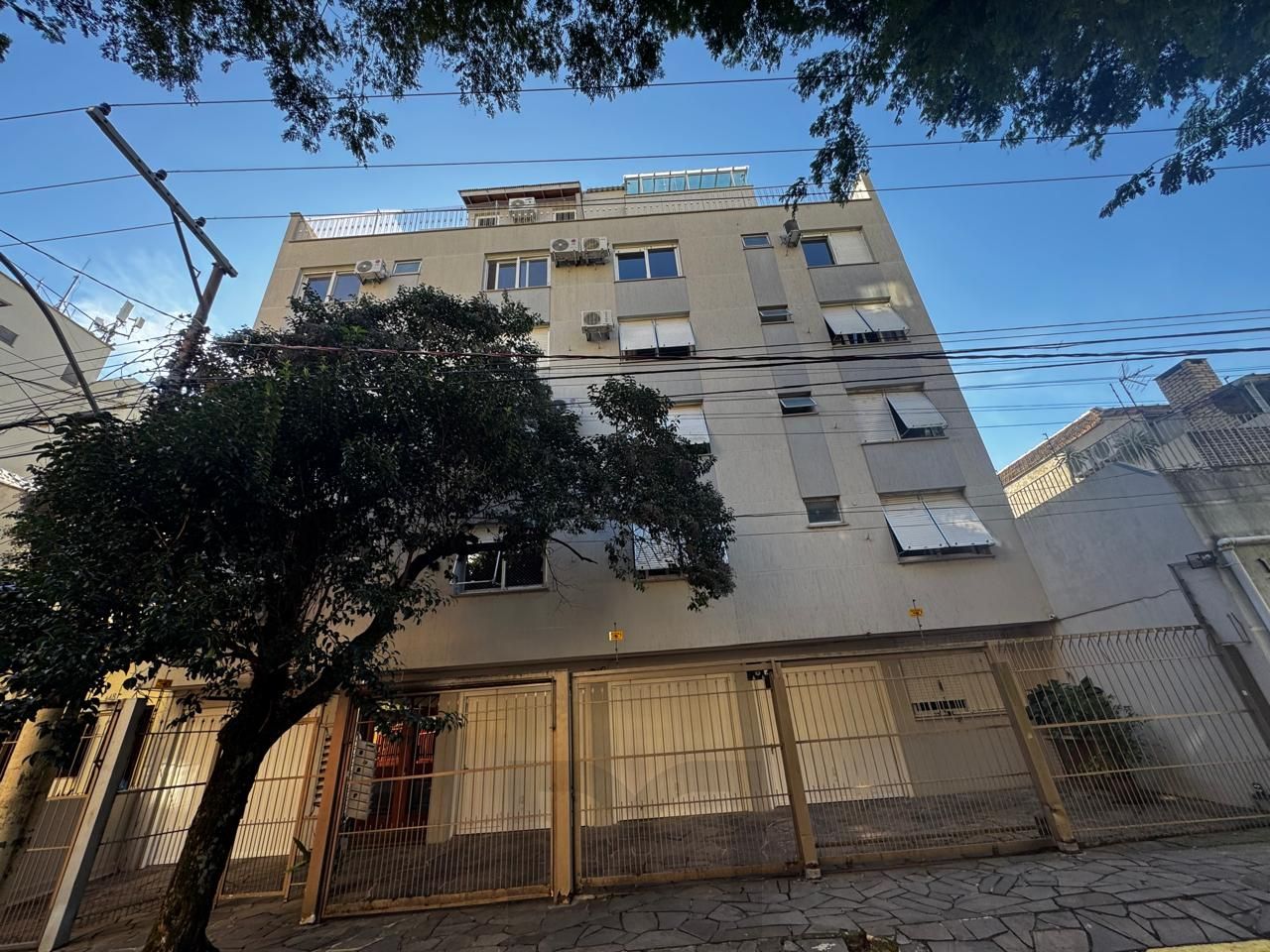 Apartamento à venda no Centro Histórico de Porto Alegre – 1 quarto, com elevador. — foto 1
