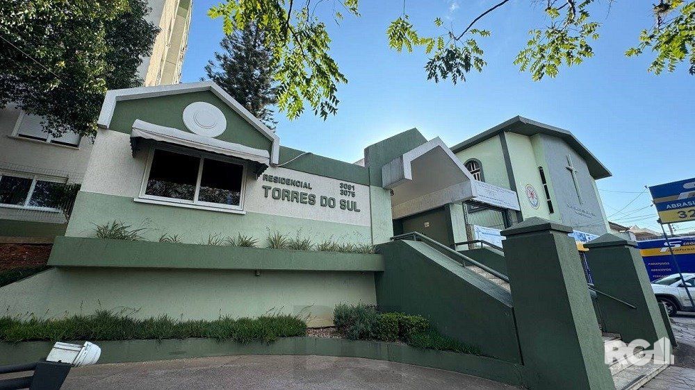 Apartamento 3 dormitórios de frente - 1 vaga garagem - ed. com elevador. — foto 2