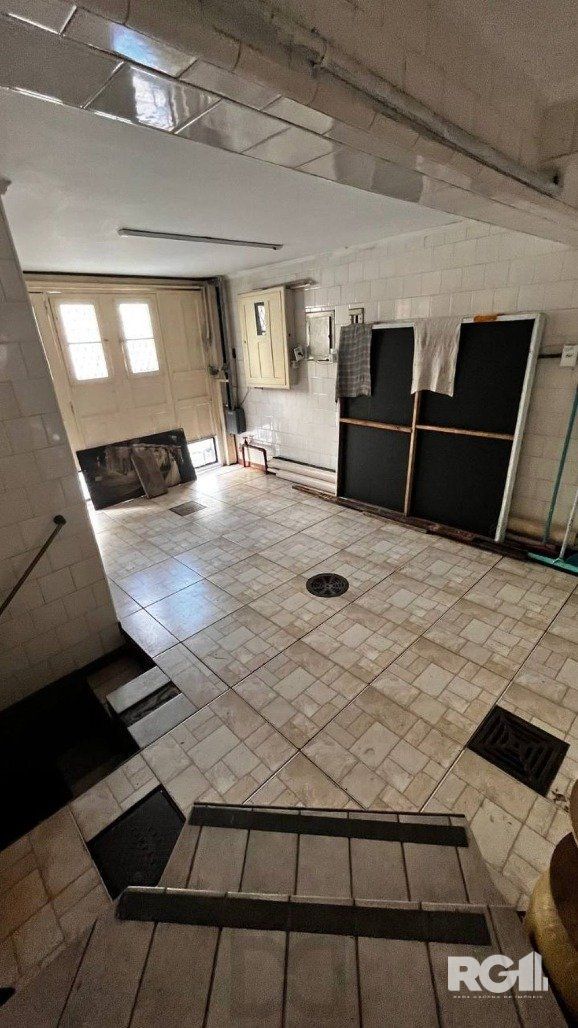 CASA A VENDA, AMPLA NA COMENDADOR BATISTA! — foto 34