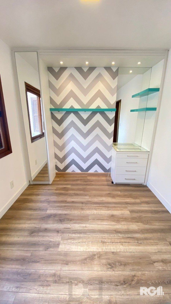 Apartamento 1 Dormitório com Garagem e Elevador no Bairro Santana — foto 12