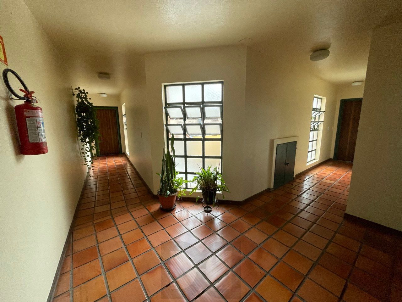 Hall-Entrada.