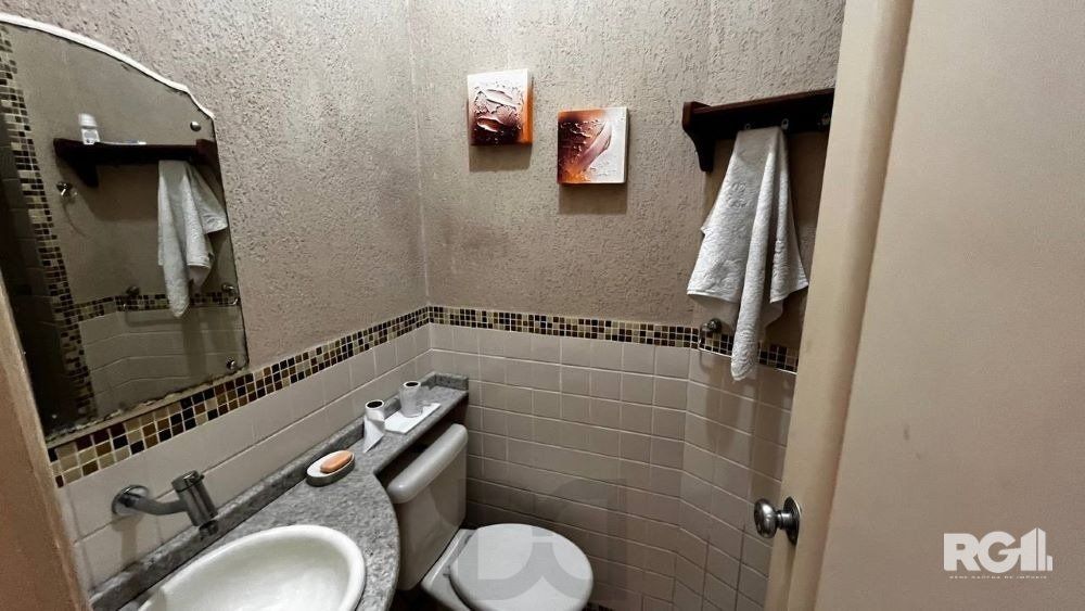 CASA A VENDA, AMPLA NA COMENDADOR BATISTA! — foto 29