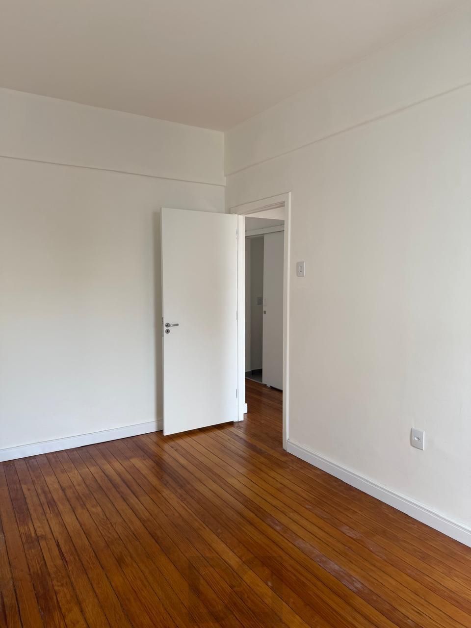 Apartamento de 3 quartos e 2 banheiros, desocupado e pronto para morar — foto 6