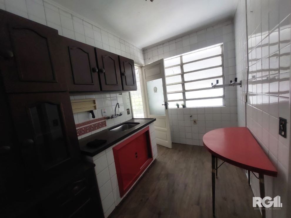 COZINHA-COM-ARMARIOS-PLANEJADOS