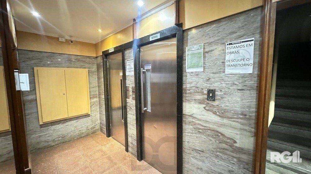 APARTAMENTO DE 3 DORMITÓRIOS COM VAGA DE GARAGEM NO CENTRO HISTÓRICO. — foto 8