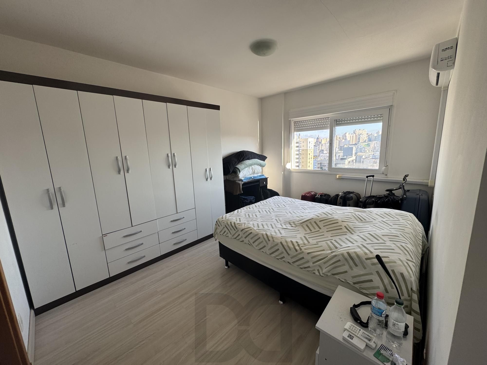 Oportunidade Imperdível! Apartamento de 2 Quartos e garagem na Cidade Baixa, Porto Alegre! — foto 16