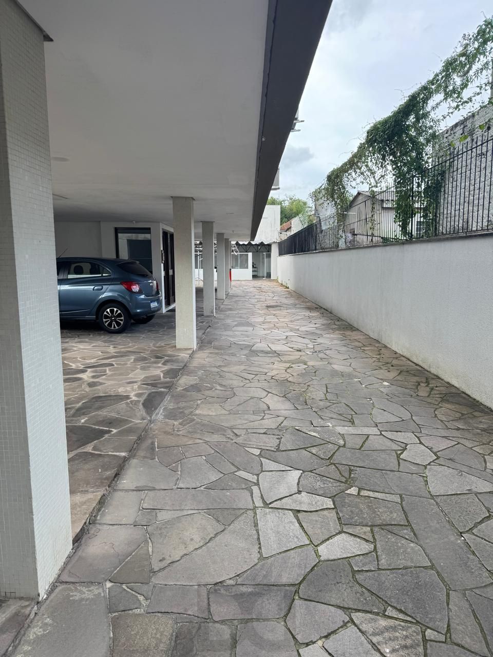 Apartamento 2 Dormitórios com Garagem à Venda na Azenha — foto 13